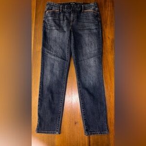 White House / Black Market The Saint Honore Jean Collection Skinny Crop - size 6